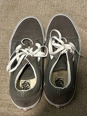 Vans Men’s Low-Top Sneakers in Olive Green and Brown Suede 12